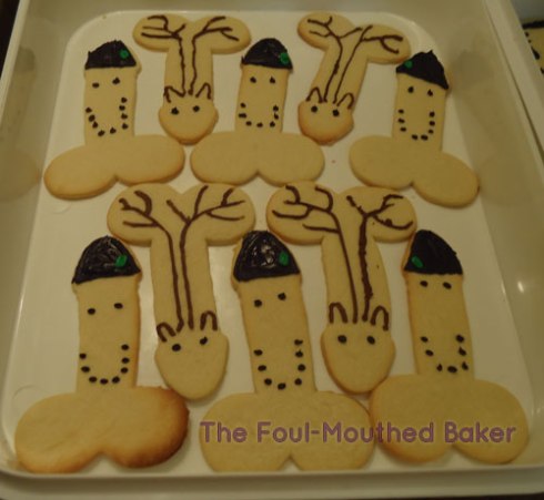 The antlers make the balls look pretty tasty.