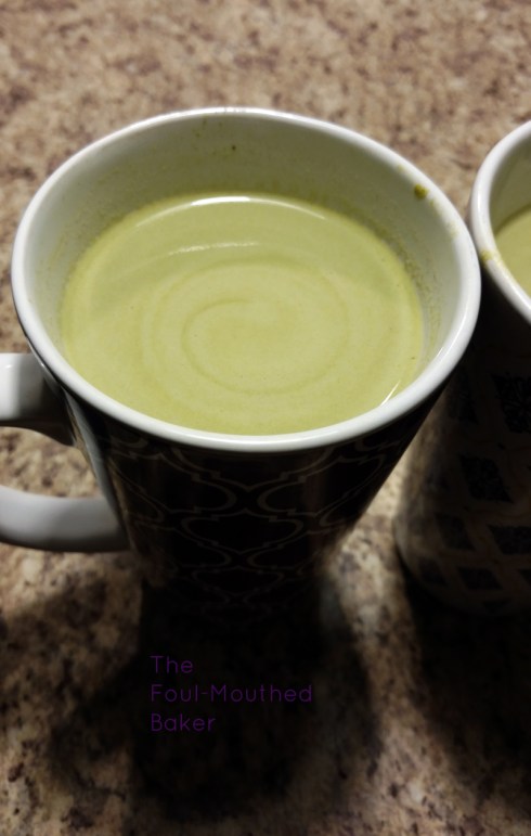 Awww yisss... Look at that creamy swirl. LOOK AT THE FUCKIN' CREAMY SWIRL!